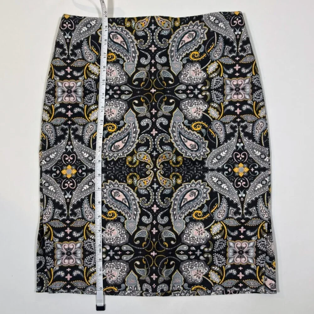 Ann Taylor Loft Black Yellow Paisley Print Cotton Pique Pencil Skirt - 2 Petite - Picture 7 of 7